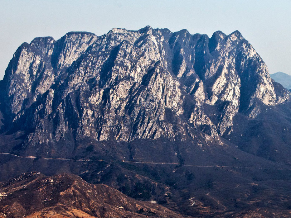 A visit to the Songshan Mountain（Xu Xiake）