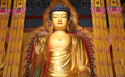 1529973433684951.jpeg 一位有钱的单身汉.jpeg