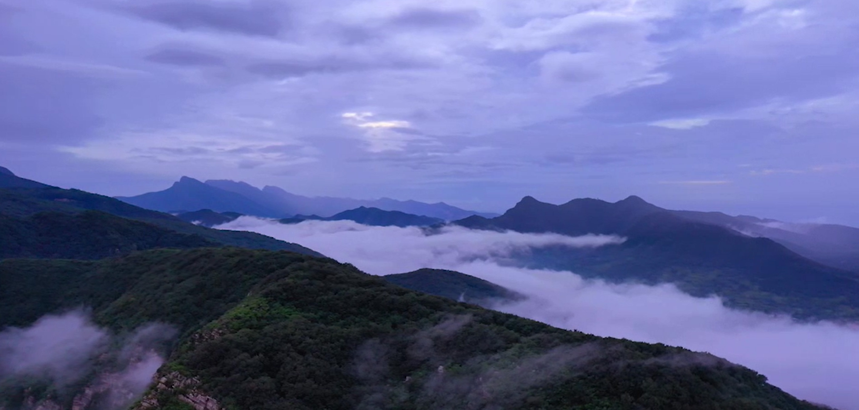 雨后嵩山